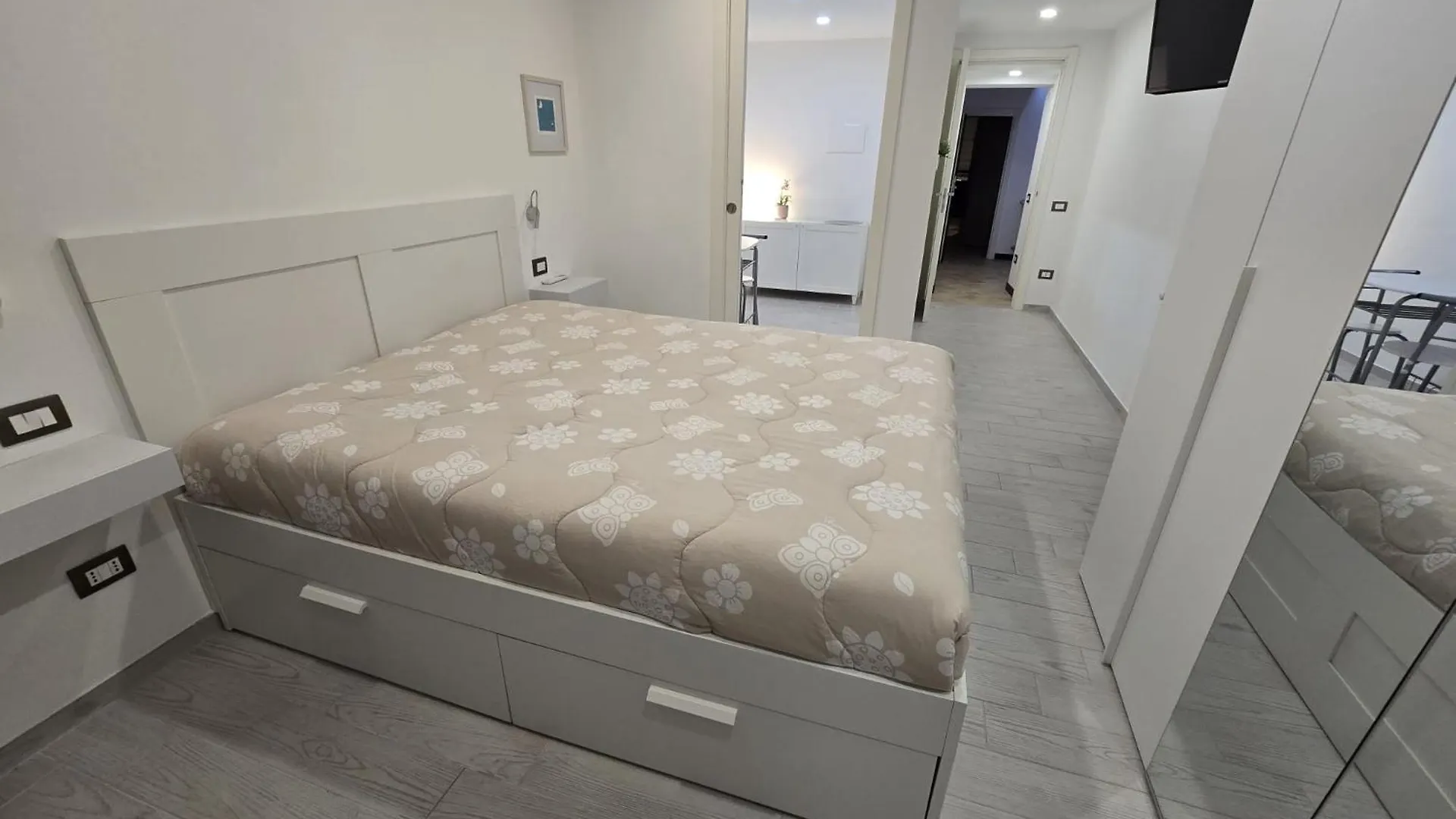 Suite Nel Centro Storico Di Cagliari